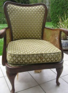Fauteuil anglais en attente de réfection